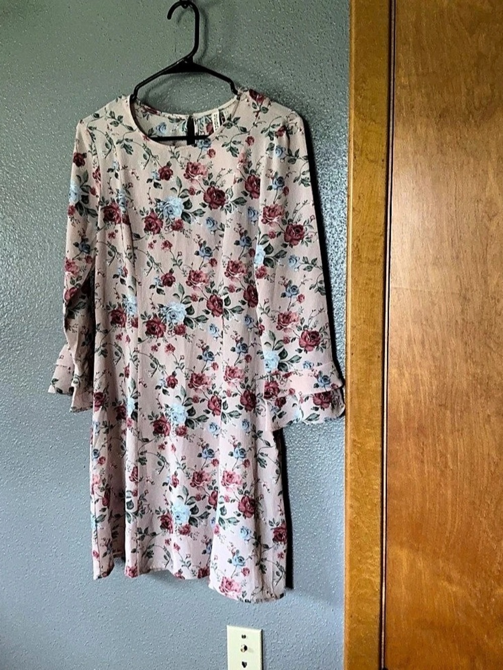 H&M Floral Mini Dress in Pink & Red Medium NWT